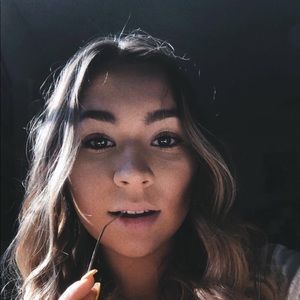 Meet your Posher, Ilaria